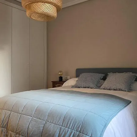 Appartamento Amplio Y Luminoso En Camelias Vigo