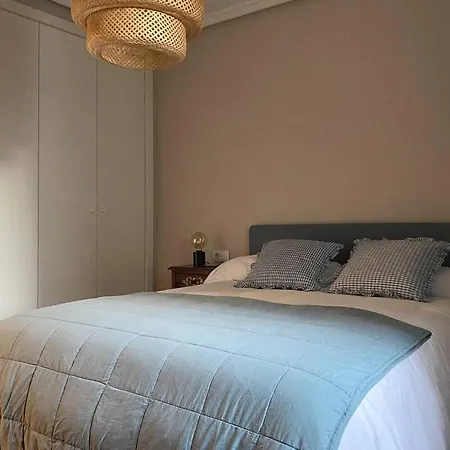 Appartamento Amplio Y Luminoso En Camelias Vigo